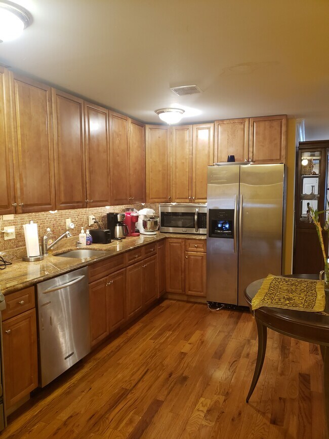 Foto del edificio - 336 Saint Pauls Ave