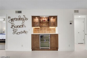 Building Photo - 9486 Gulf Shore Dr