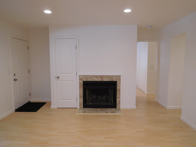Building Photo - 25019 Copa Del Oro Dr