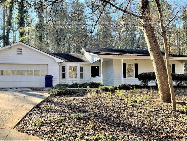 Building Photo - 825 Rambling Rose Ct NW