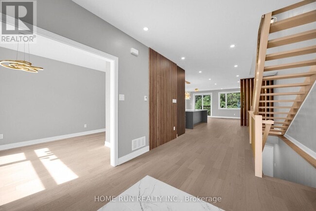 Photo du bâtiment - 297 Dovercourt Ave