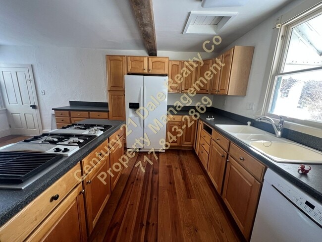 Building Photo - 3 Bedroom Home in Southern School District