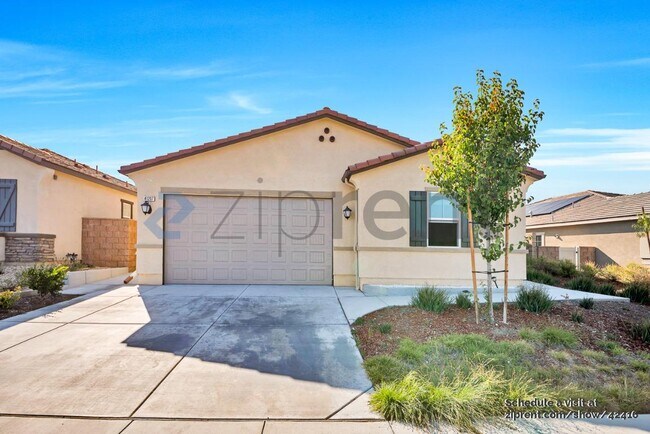 Foto del edificio - 41207 Alegria Ln
