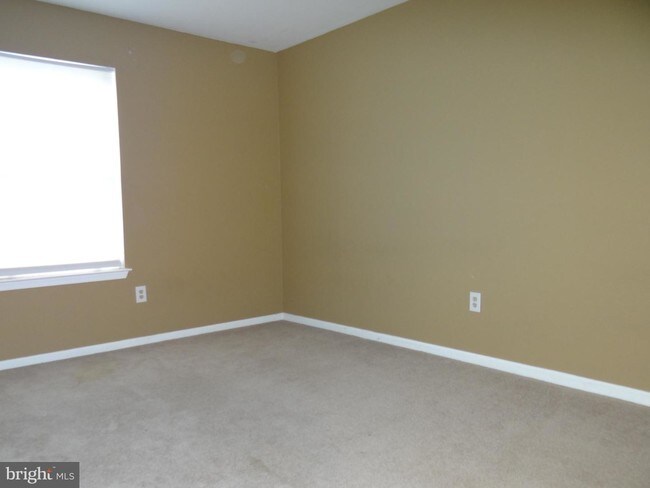 Building Photo - 101 Coventry Cir