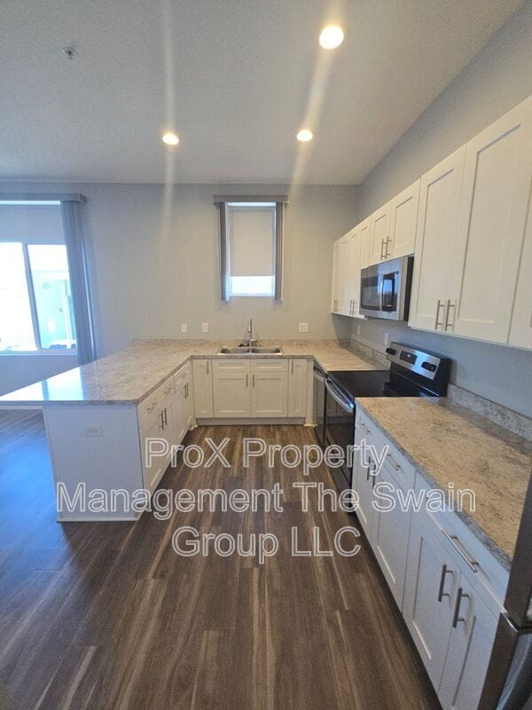 Foto del edificio - 760 Ave C SW