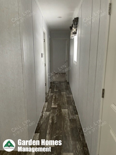 Building Photo - 230 Halfmoon Cir