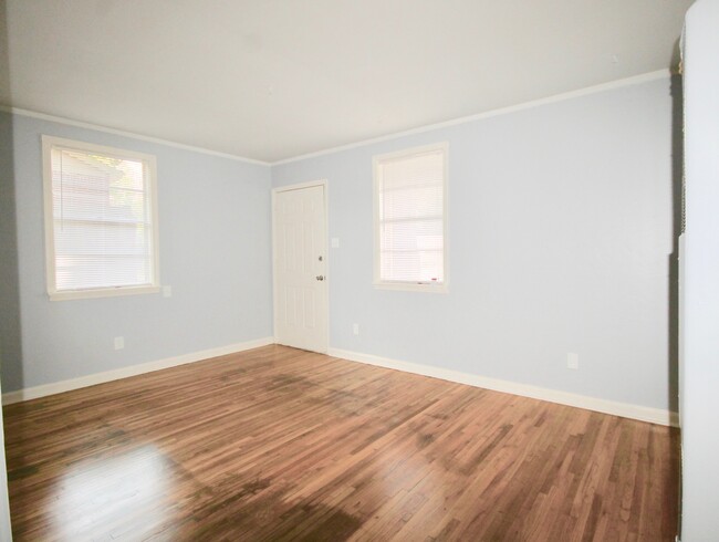 Building Photo - BEAUTIFUL HOME FOR RENT | NOW TAKING APPLI...