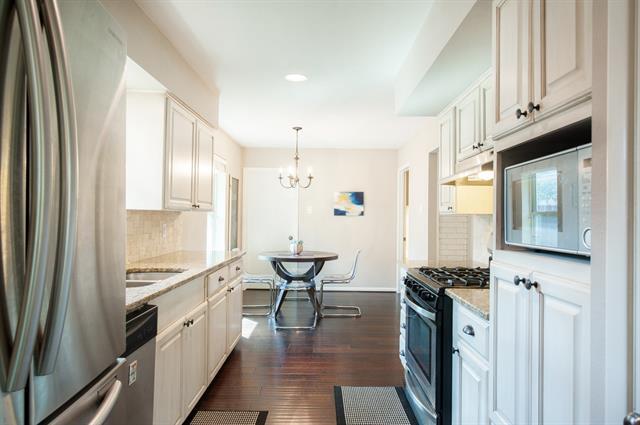 Foto del edificio - 6941 Dalhart Ln