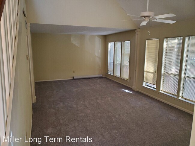 Building Photo - 3 br, 2 bath House - 16 Compass Point