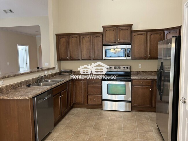 Building Photo - 6120 Edgefield Ln