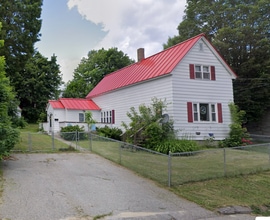 Building Photo - 32 Front St