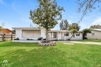 Building Photo - 1102 Orwell Ave