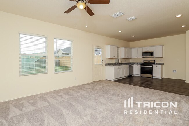 Foto del edificio - 13525 Sunrise Meadow Saint Hedwig TX