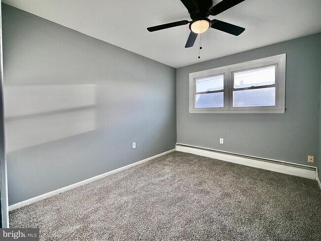 Upper Level Bedroom 1 - 1098 W Ridge Rd