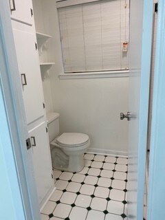 Foto del edificio - 228 E Greenfield Dr