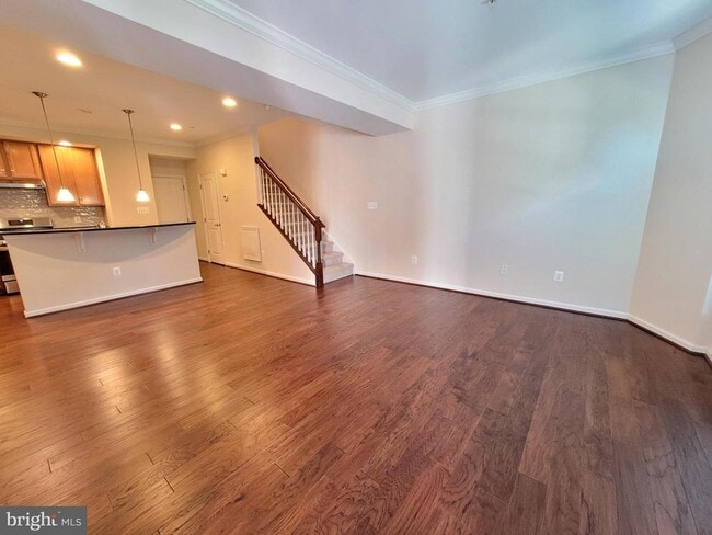 Building Photo - 9545 Hyde Pl