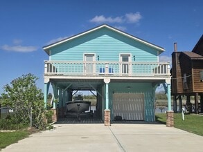Building Photo - 211 Redfish Dr
