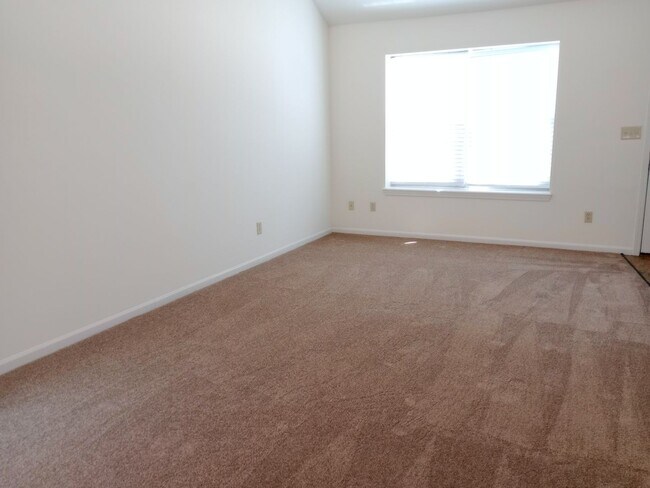 Building Photo - 3500-3502 Delmar Ct.