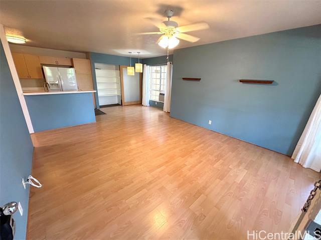 Building Photo - 468 Mananai Pl
