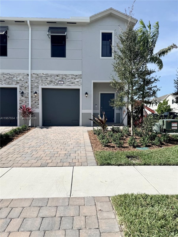 Photo - 891 NW 3rd St Townhome