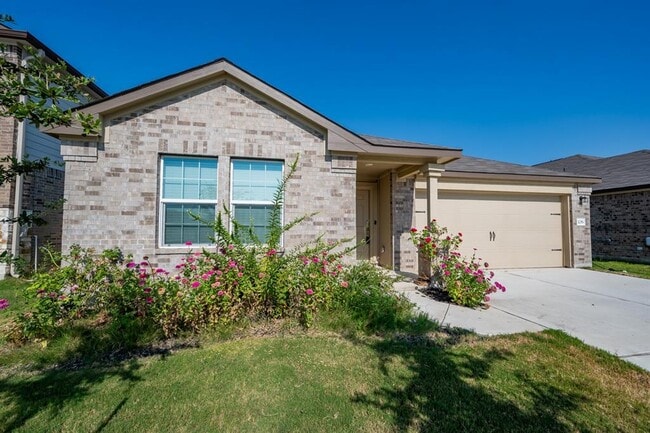 Building Photo - 106 Sebring Cir