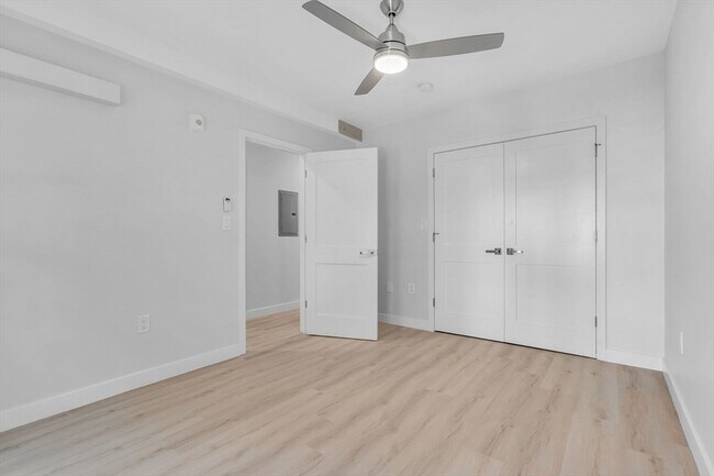 Foto del edificio - 74 Ruthven St