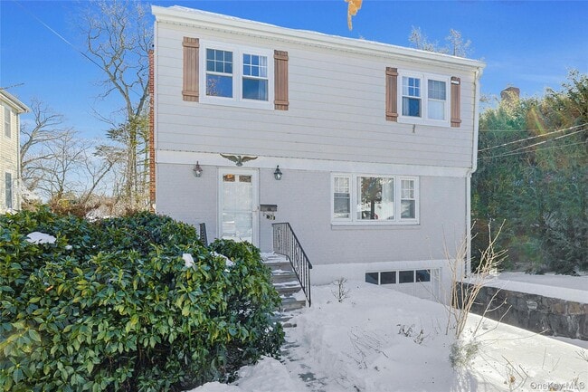 Foto del edificio - 136 Johnson Rd