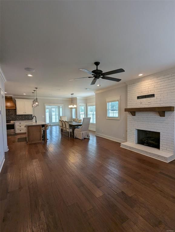 Foto del edificio - 3418 Lockwood Pl