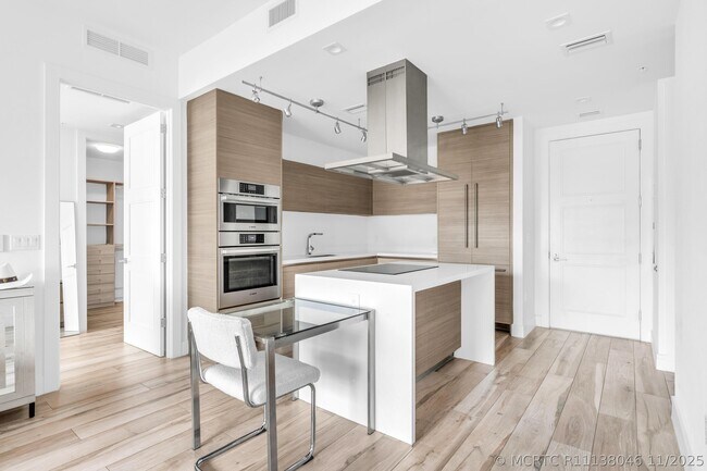 Foto del edificio - 155 E Boca Raton Rd