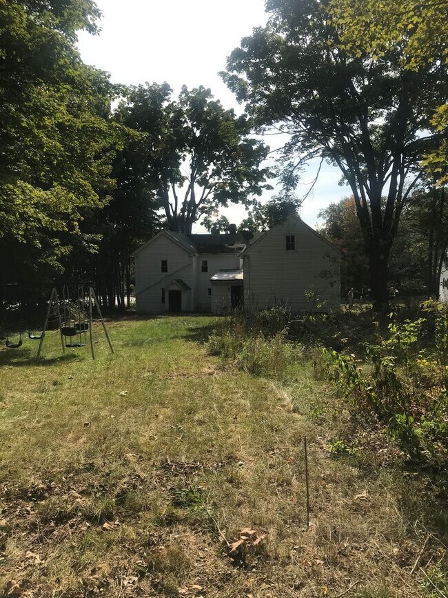 Building Photo - 3 Turkey Ln