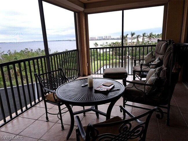 Foto del edificio - 11600 Court Of Palms