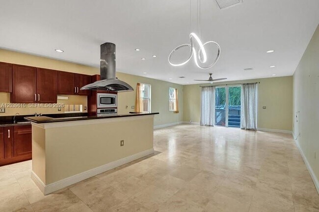 Foto del edificio - 409 SW 5th St