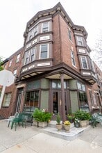 Building Photo - 941 S 8th St