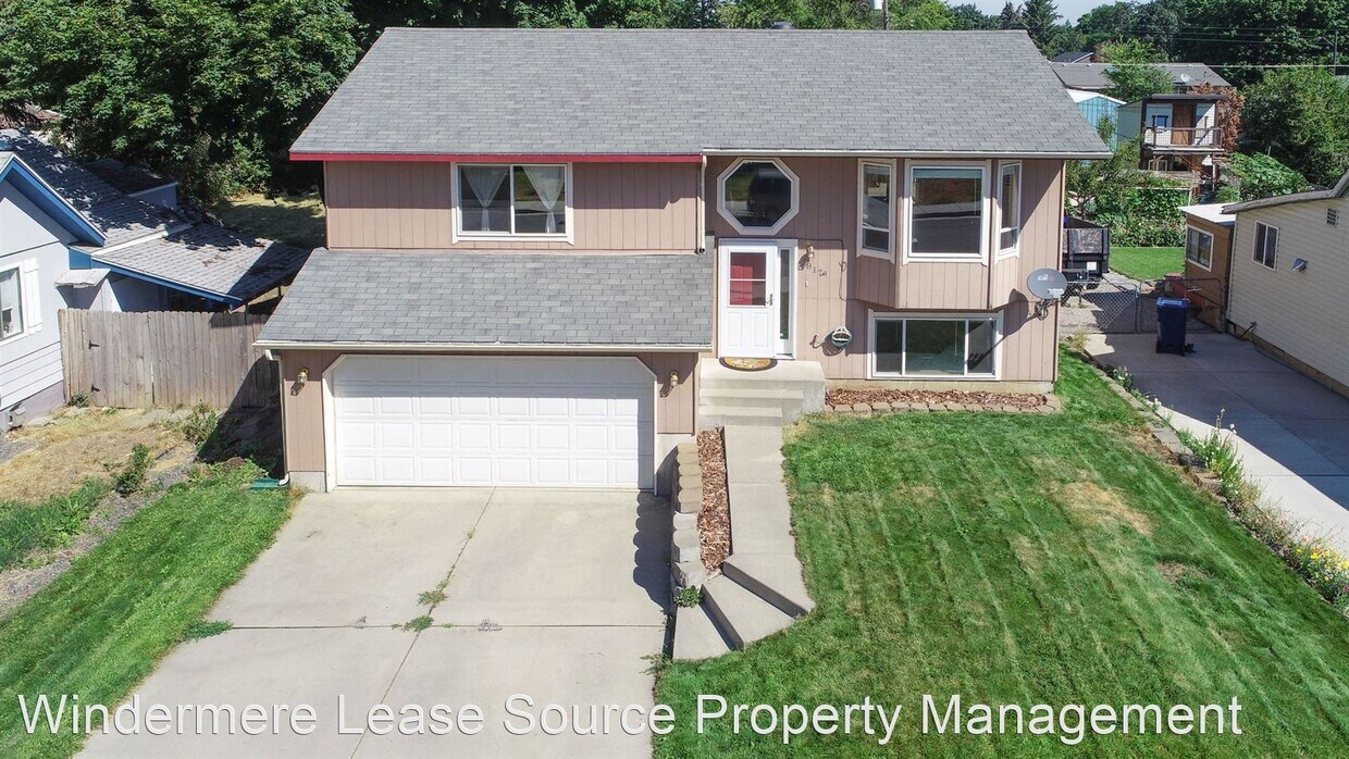 Primary Photo - 4 br, 2 bath House - 3817 E 25th Ave.