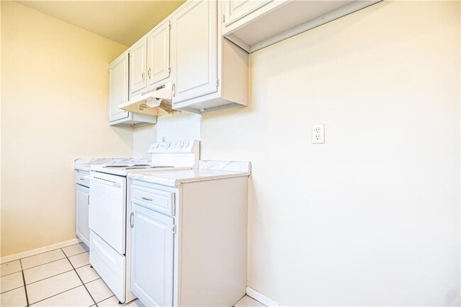 Building Photo - 1506 W Janda Dr