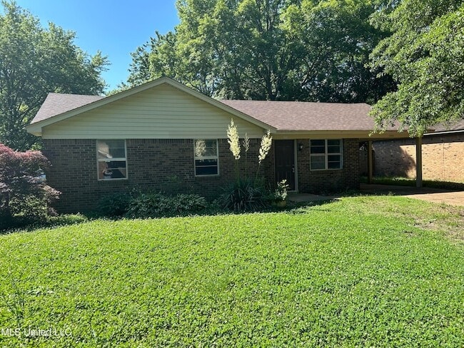 Photo - 2955 Normandy Dr House