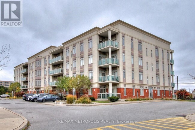 Photo du bâtiment - 7340 Markham Rd