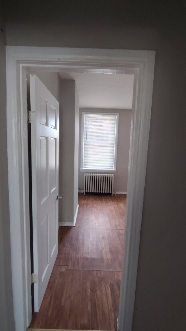 Foto del edificio - 255 E Tusculum St
