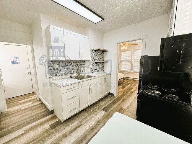 Foto del edificio - 427-431 E. Bijou St.