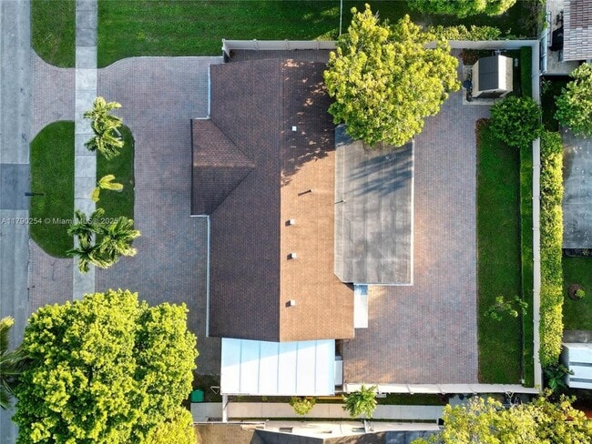 Building Photo - 4246 SW 134th Pl