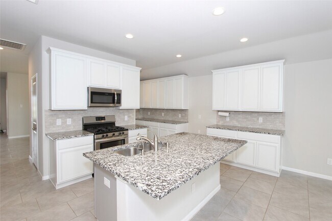 Foto del edificio - 1303 Keaton Ct