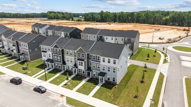 Building Photo - 2513 Chert Ln