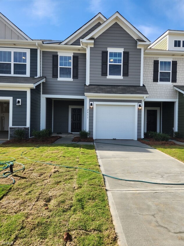 2811 Yeager Dr NW, Concord, NC 28025 Townhome Rentals in Concord NC