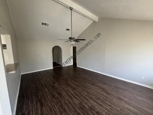 Foto del edificio - 1404 Cactus St