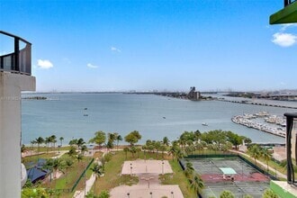 Building Photo - 1756 N Bayshore Dr