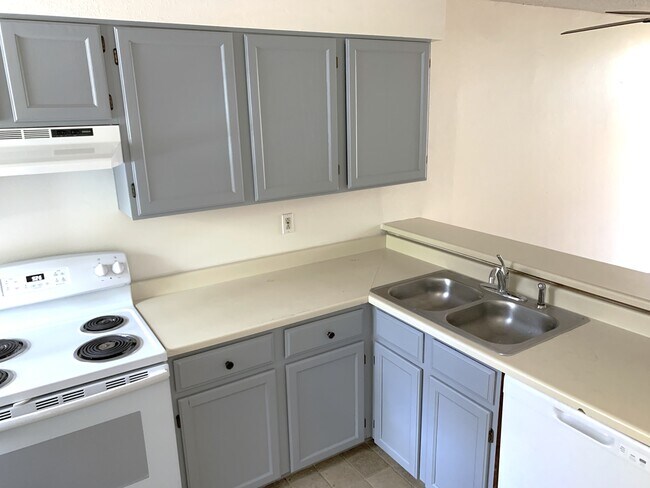 Foto del edificio - 11147 W 17th Ave