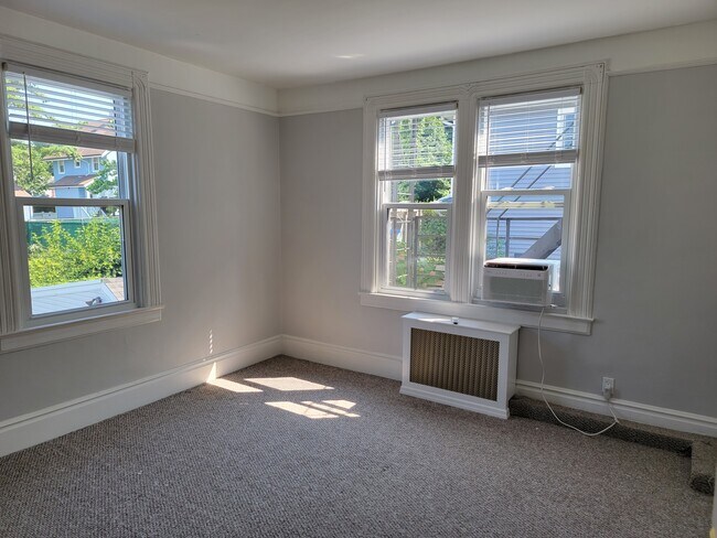 Bedroom - 22 Fairview Ave