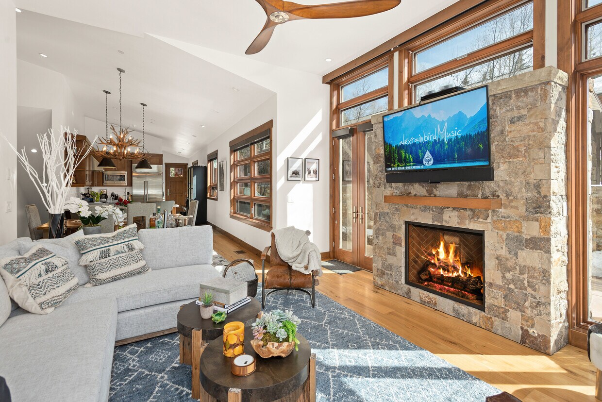 111 Park Ave, Aspen, CO 81611 Townhome Rentals in Aspen CO