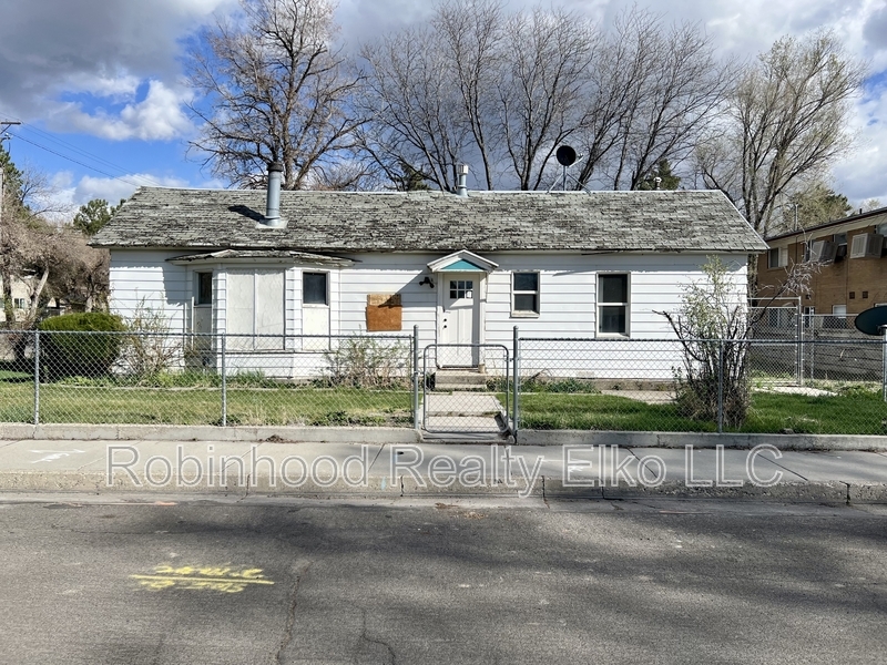 Primary Photo - 533 8th St