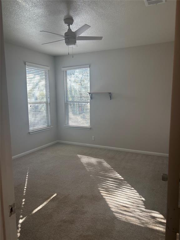 Building Photo - 2512 Allred Dr